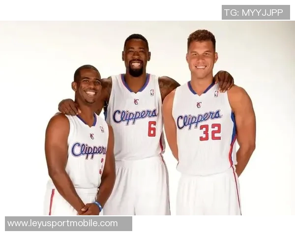 保罗回忆与格里芬的联系仍与昔日快船队友保持沟通 保罗回忆与格里芬的联系仍与昔日快船队友保持沟通