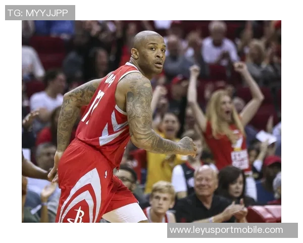 凯利：在关键时刻把握机会我会全力以赴命中每一个空位投篮