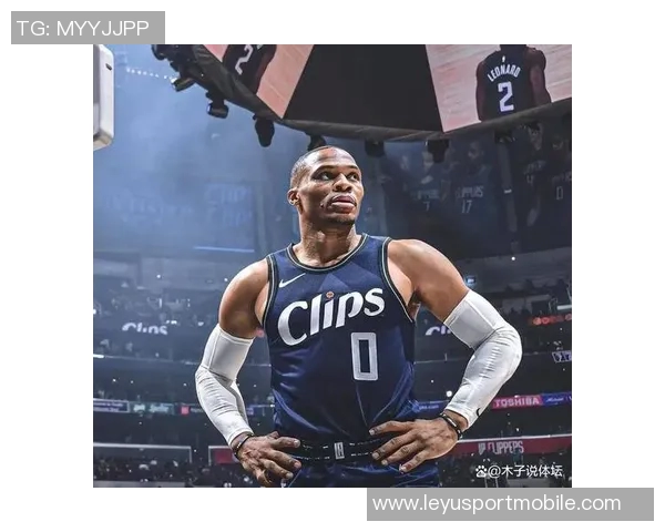 帕金斯因节目中评论威少遭妻子长文反击引发热议 帕金斯因节目中评论威少遭妻子长文反击引发热议