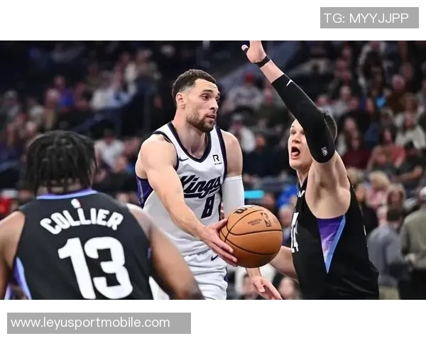 穆雷称赞瓦兰实力被低估认为其篮下表现稳定对抗能力强大 穆雷称赞瓦兰实力被低估认为其篮下表现稳定对抗能力强大