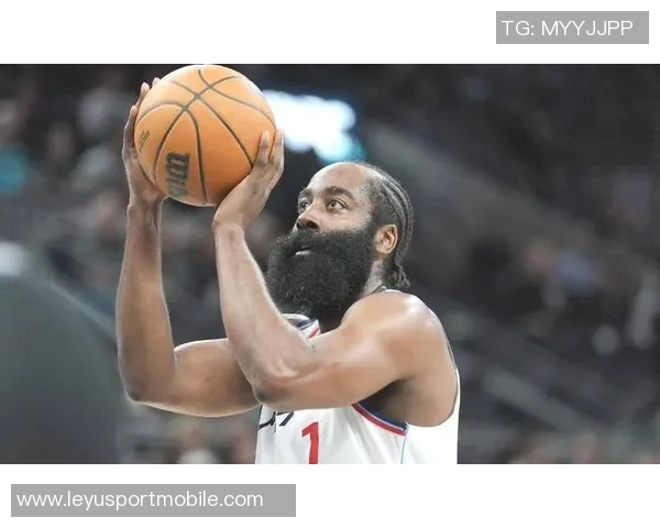 哈登主场揭幕战狂砍三十分七篮板七助攻感受无与伦比的激情与荣耀 哈登主场揭幕战狂砍三十分七篮板七助攻感受无与伦比的激情与荣耀