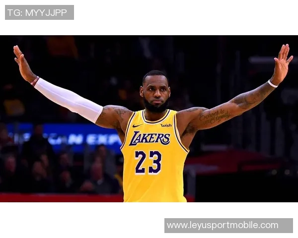 媒体人分析詹姆斯续约前景强调轩尼诗需开出超高报价才可成功