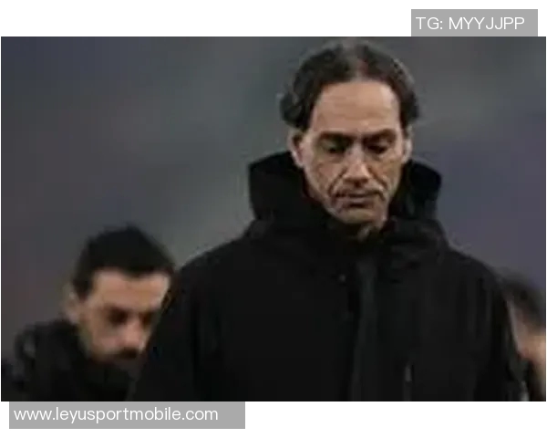 内斯塔回忆父亲拒绝罗马邀约或将有机会执教拉齐奥 内斯塔回忆父亲拒绝罗马邀约或将有机会执教拉齐奥