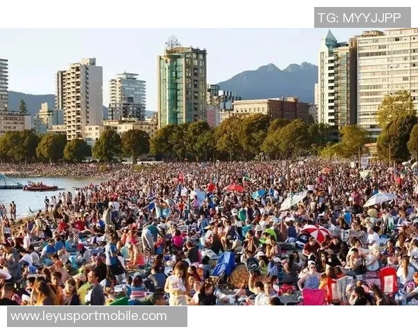 阿根廷球队赛前主场烟花盛宴引发罚款三场空场惩罚 阿根廷球队赛前主场烟花盛宴引发罚款三场空场惩罚