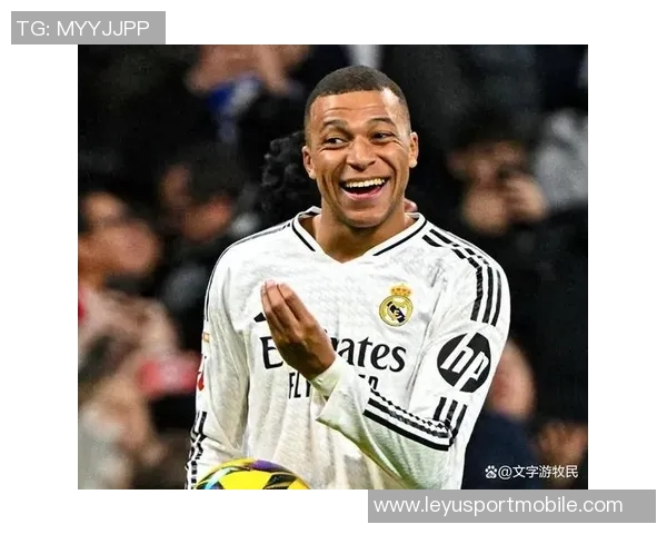 姆巴佩荣膺九月最佳奖杯再破门分享伯纳乌之夜的美妙时刻