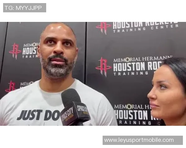 乌度卡谈焦灼比赛对球员成长的重要性包括年轻球员与凯文杜兰特在内 乌度卡谈焦灼比赛对球员成长的重要性包括年轻球员与凯文杜兰特在内