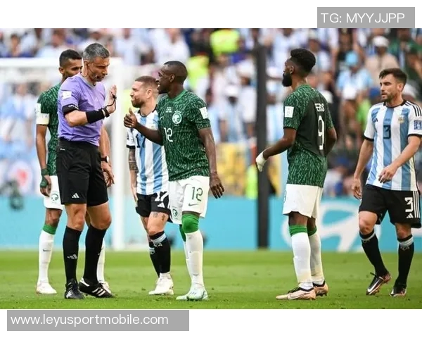 欧足联宣布切尔西对巴萨欧冠裁判阵容斯洛文尼亚主裁温契奇执法 欧足联宣布切尔西对巴萨欧冠裁判阵容斯洛文尼亚主裁温契奇执法