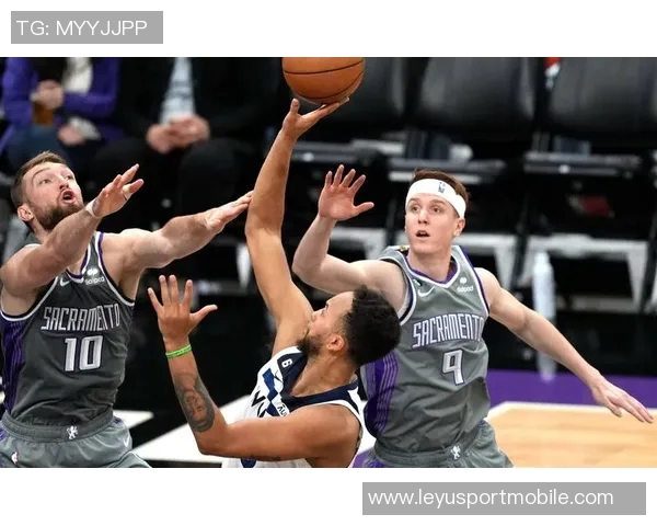 戈贝尔：团队合作是我争夺第五座最佳防守球员奖的关键心态