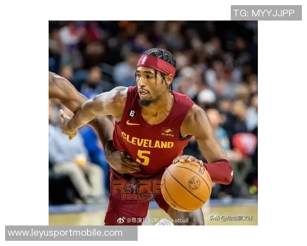 内姆哈德状态火热三场场均177分57助攻助力首发控卫之争