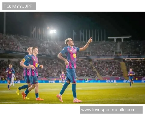 德罗向巴萨表达加盟巴黎意愿合同已达口头一致