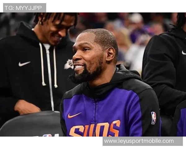 37岁KD的未来展望斯通相信他能保持状态续约是信心的体现