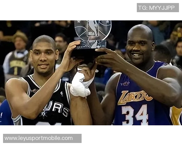 2001年今天邓肯创造生涯最高得分53分的辉煌时刻回顾